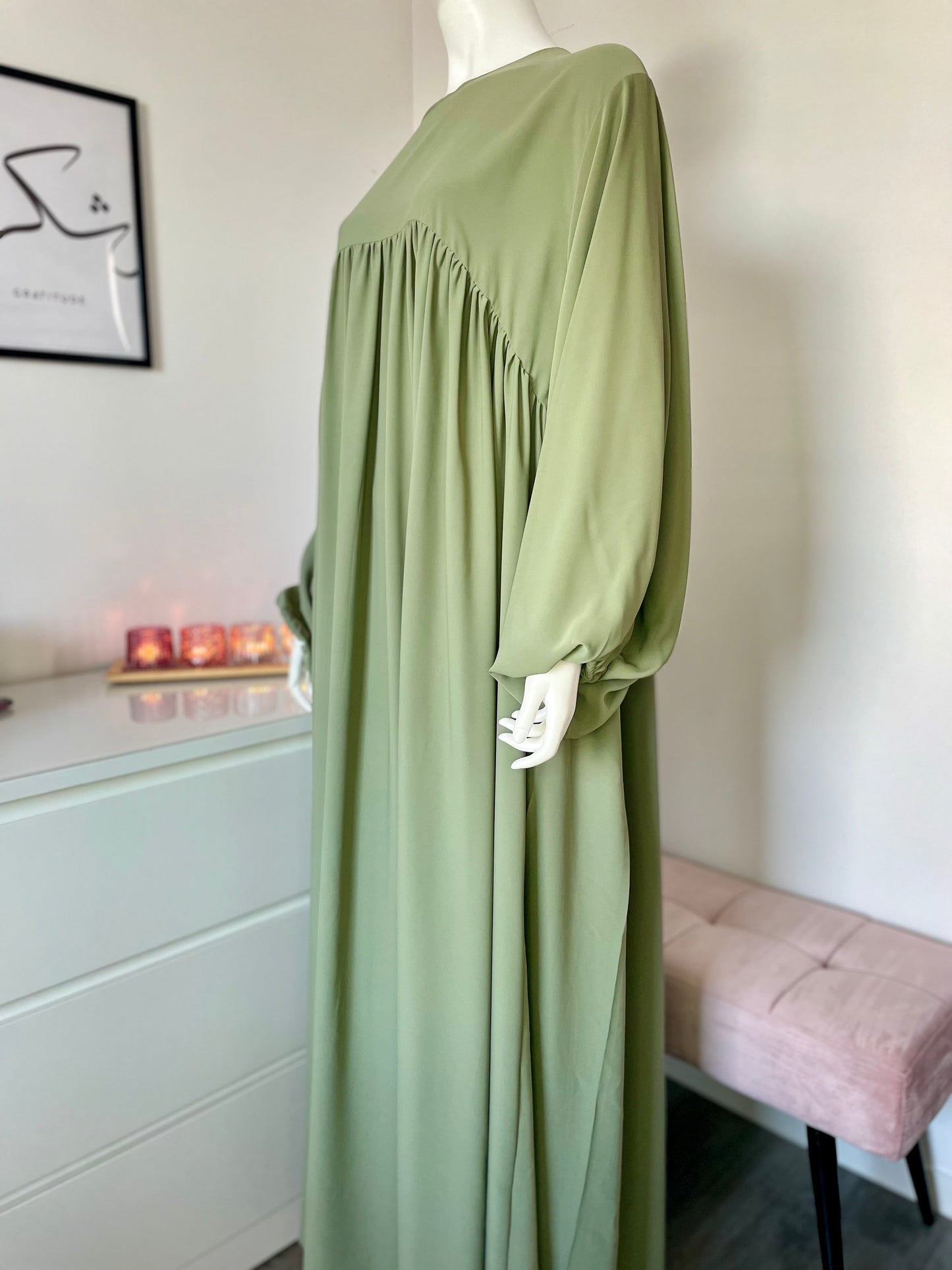 Abaya Farah Modeste avenue