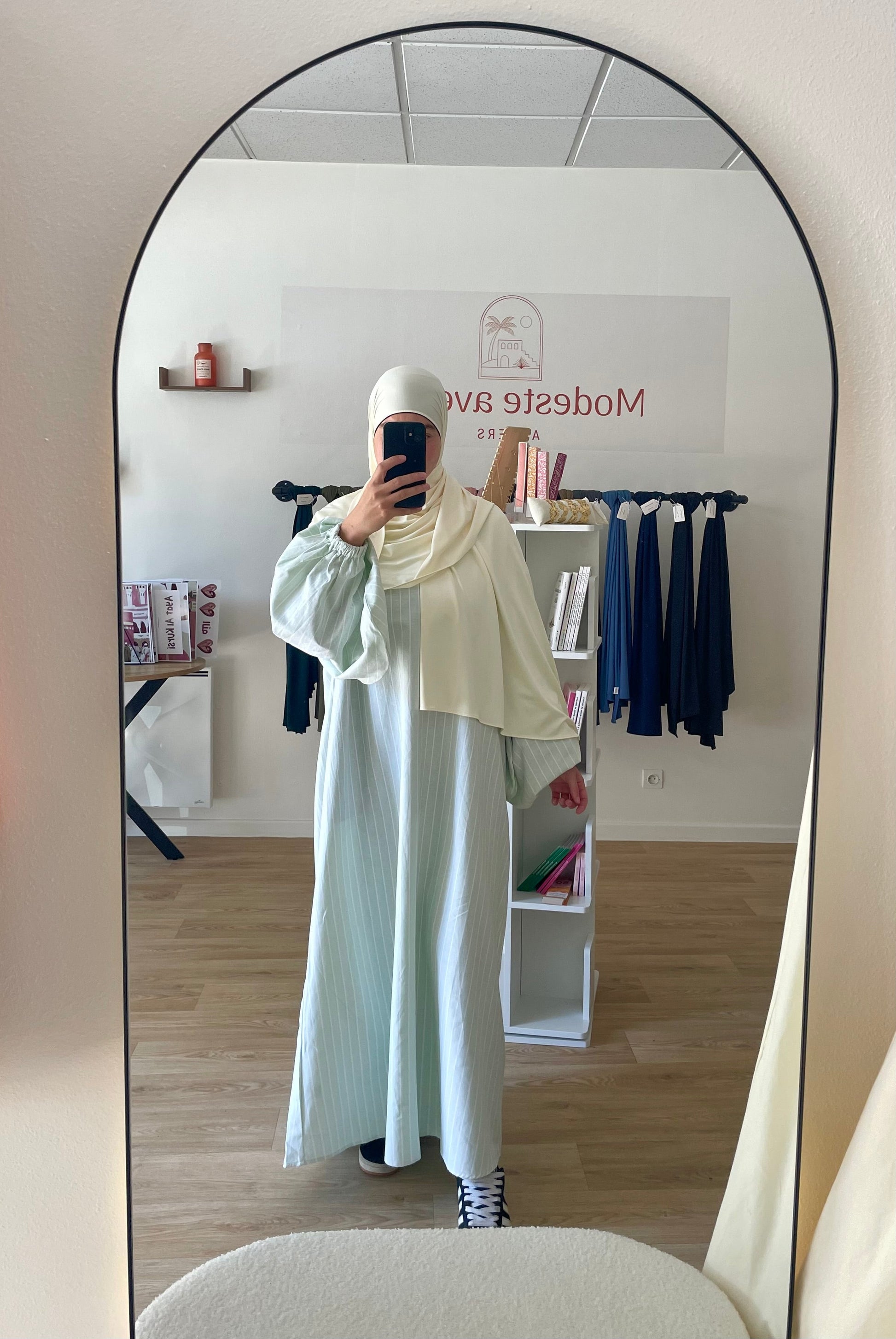 Robe Halima Modeste avenue
