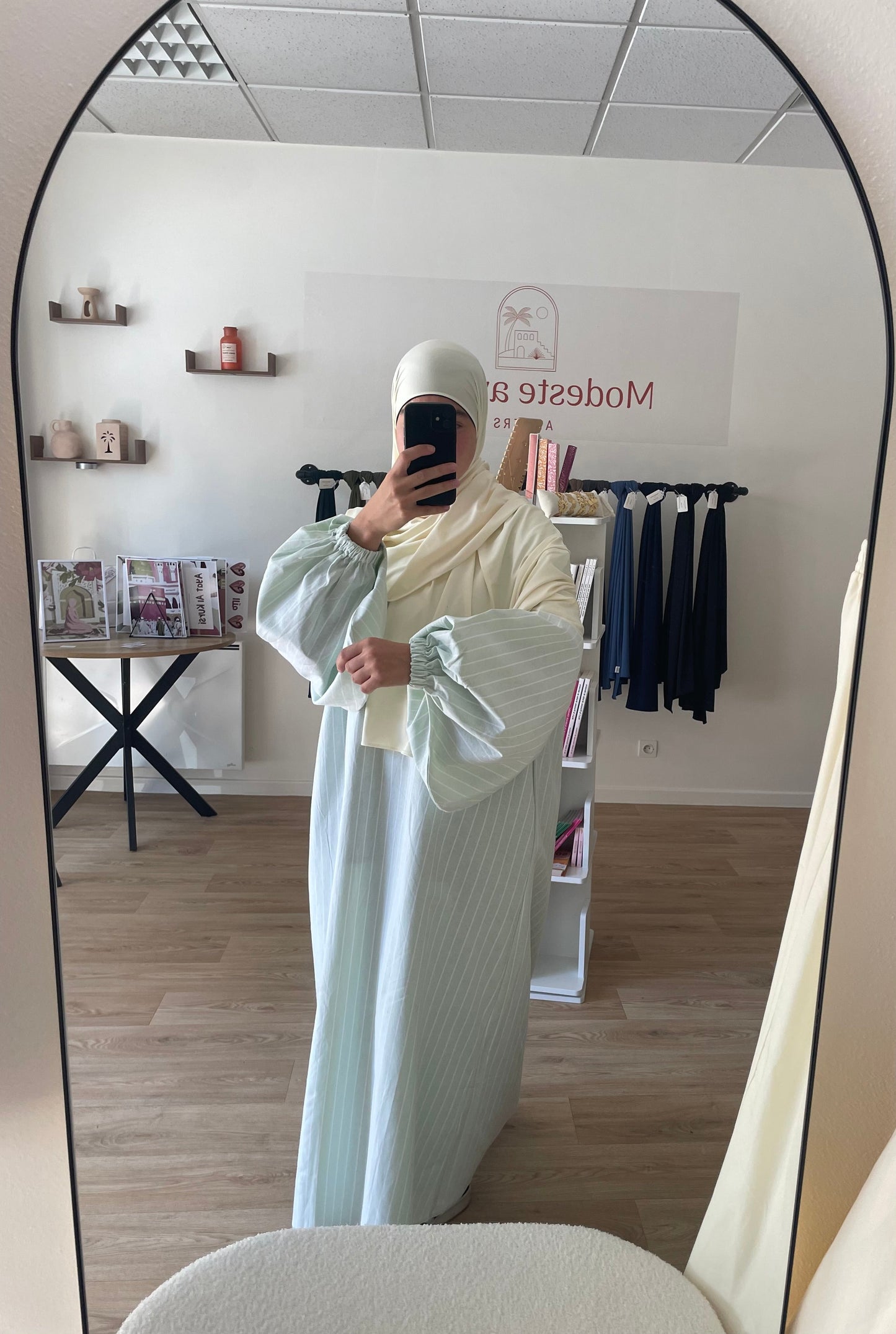 Robe Halima Modeste avenue