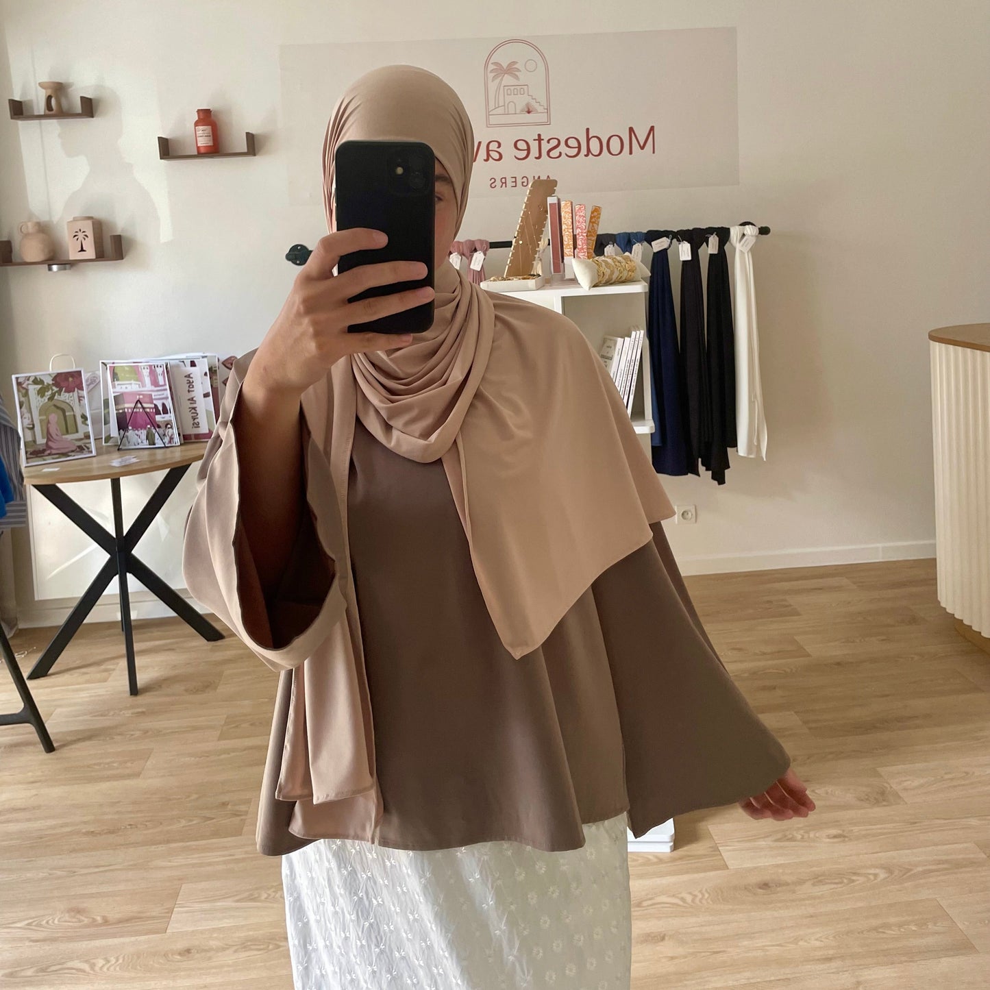 Top Amina Modeste avenue